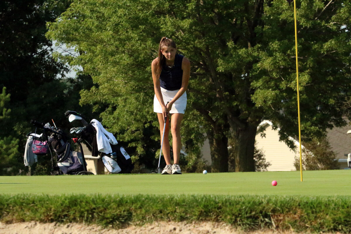 York Golf at Seward (13).JPG